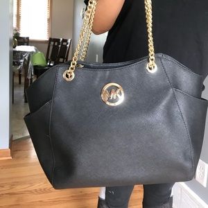 Mk purse